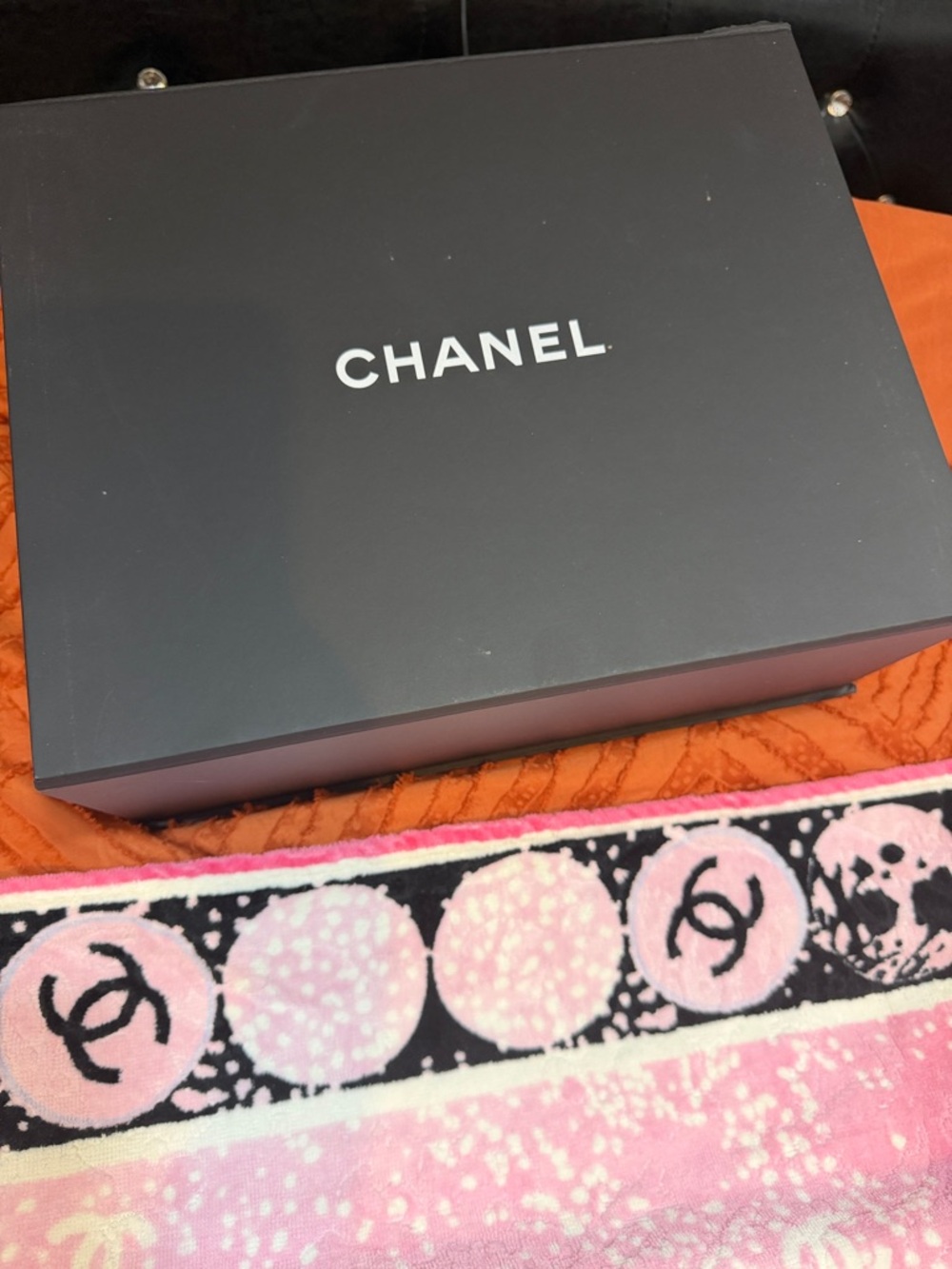 Pink and Black Logo Blanket/large beach towel - Picture 3 of 4